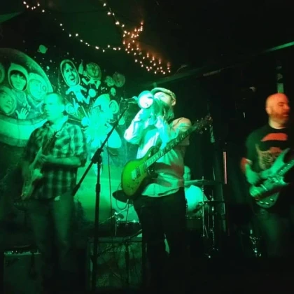 photo-mafia-live-at-the-bella-brew-pub