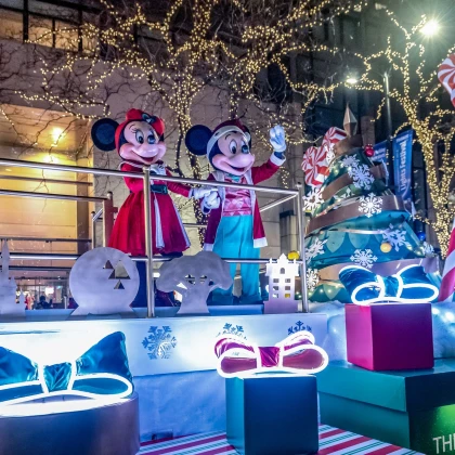 photo-wintrust-magnificent-mile-lights-festival-2025