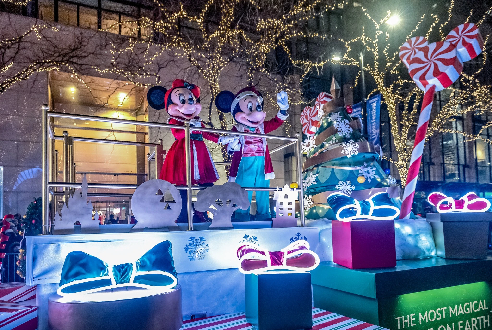 photo-wintrust-magnificent-mile-lights-festival-2025