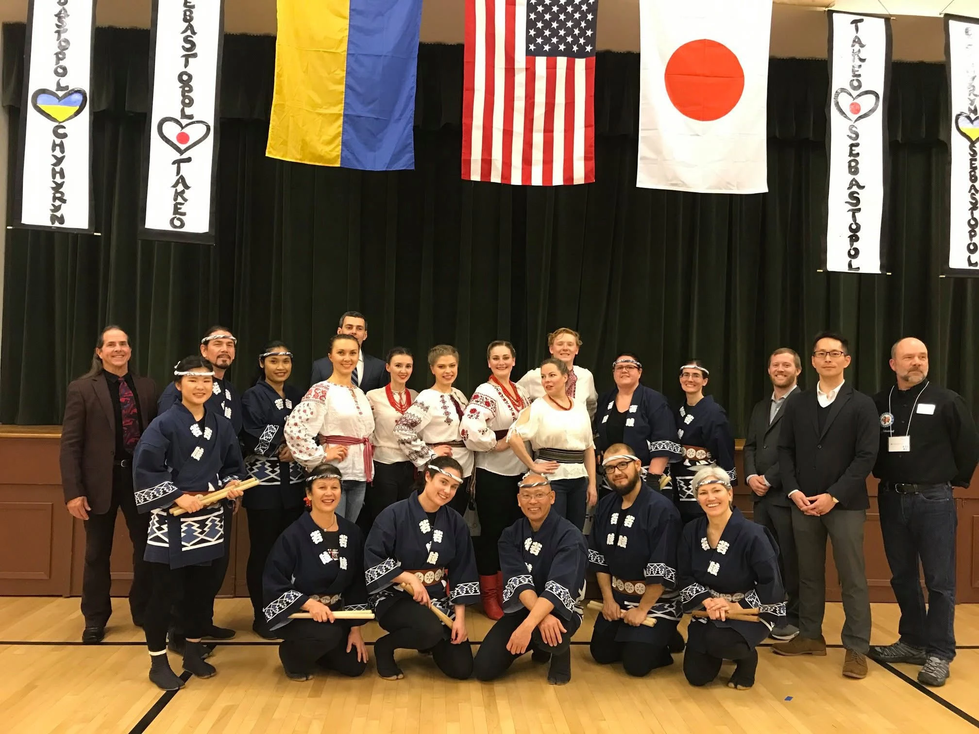 photo-friendship-dinner