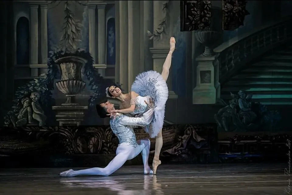 photo-balet-splyacha-krasunya-vd-grand-kyiv-ballet-in-burlington-vt