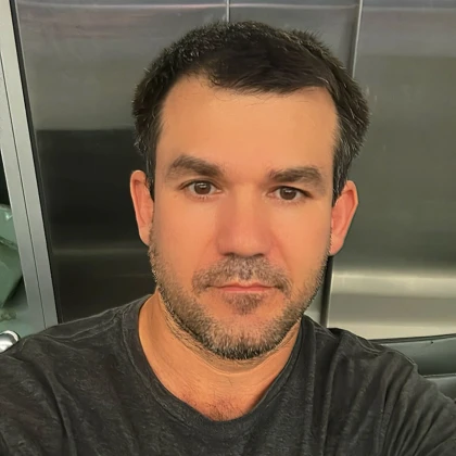 Parviz Elnazarov