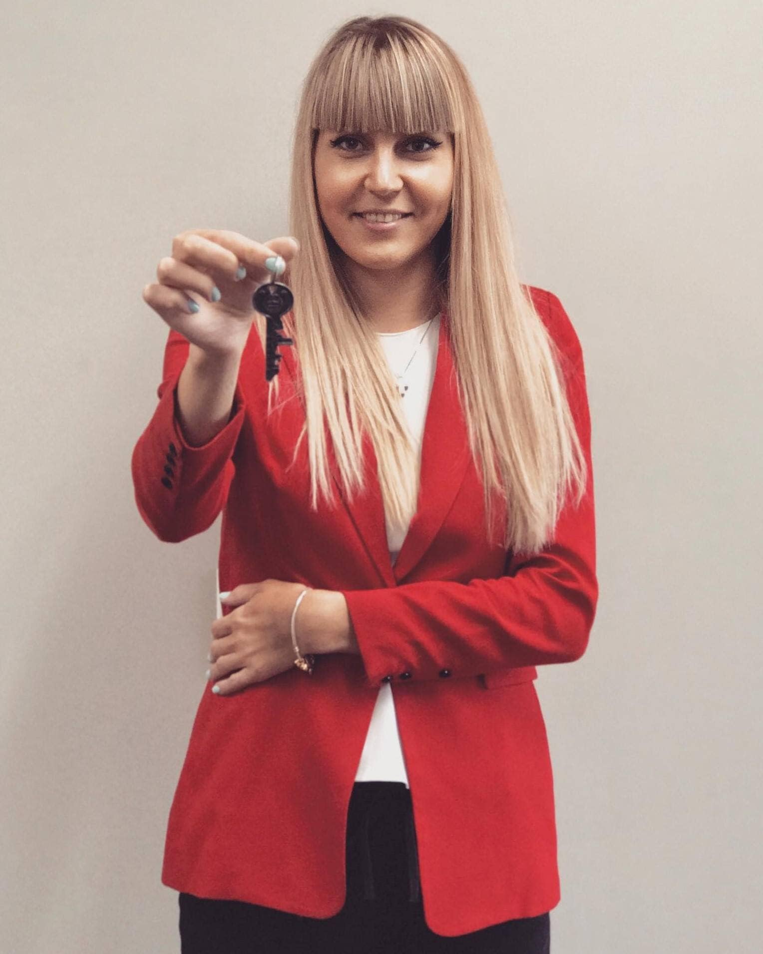 Irina Castravet - Real Estate Broker - Фото 2