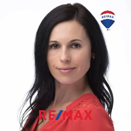 re-max-first-realty-mariya-hnatkevych-rieltor-photo