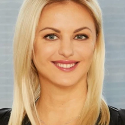 photo-real-estate-salesperson-anastasiia-grusha