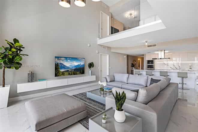 Inga Accarpio, Real Estate Agent - Фото 2