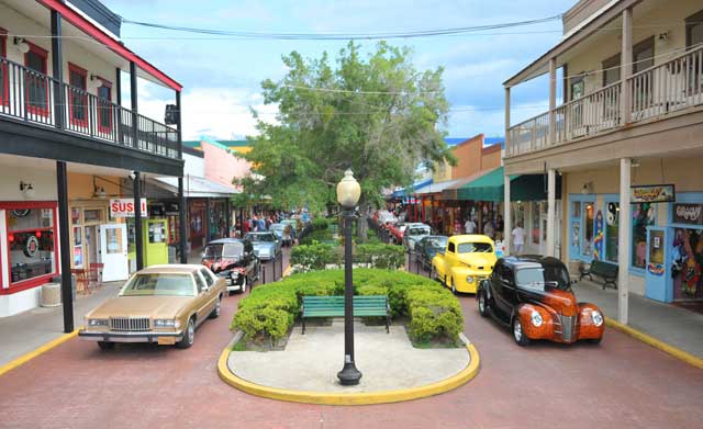 Старый город в Киссимми (Old Town Kissimmee) - Фото 2