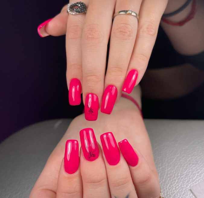 Licensed Nail Technician - Фото 2