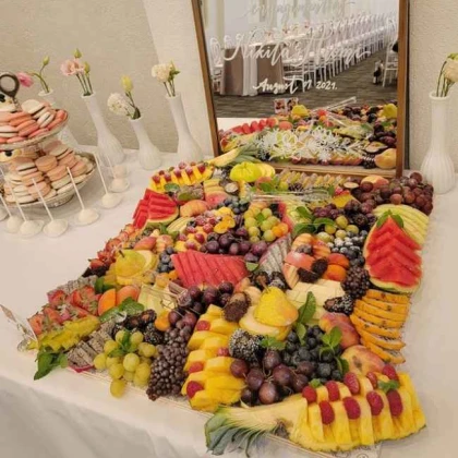 photo-2-sisters-catering