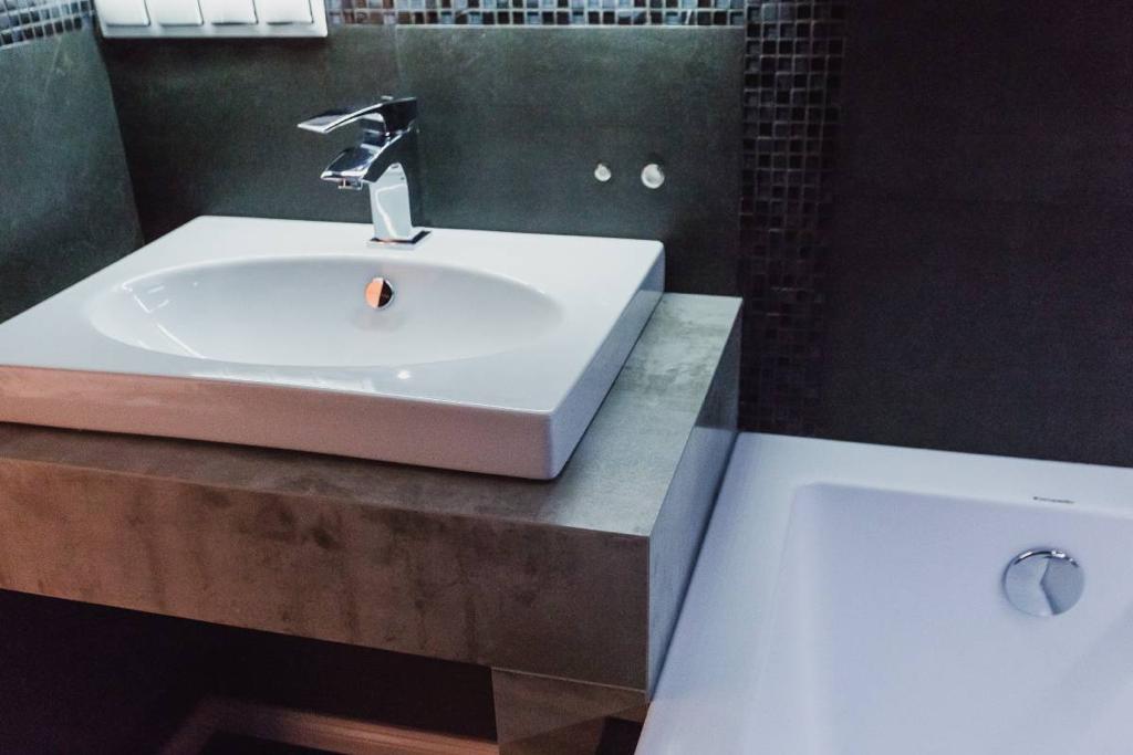 W Development & Services Inc. - Ремоделирование жилой и коммерческой недвижимости - Фото 12