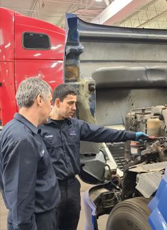 AFS World Truck Repair - Фото 3