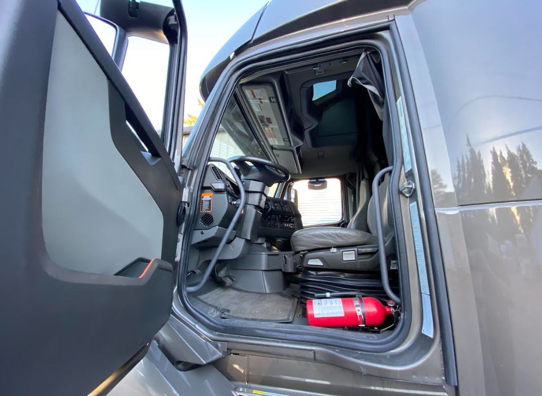 2019 Volvo Vnl860 Globetrotter XL - General Freight Corporation - Фото 6