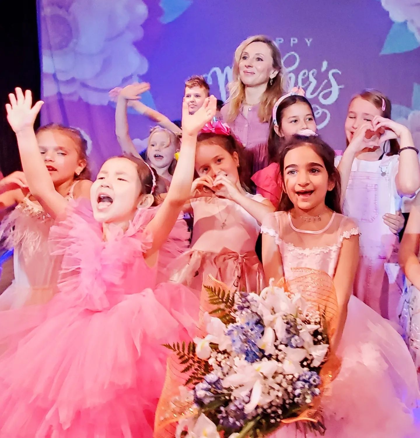 Hits for Kids with Sofia - Фото 6