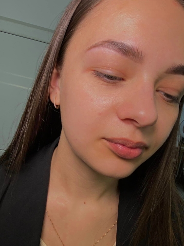 Julia Svistunova, Brow Specialist - Фото 6