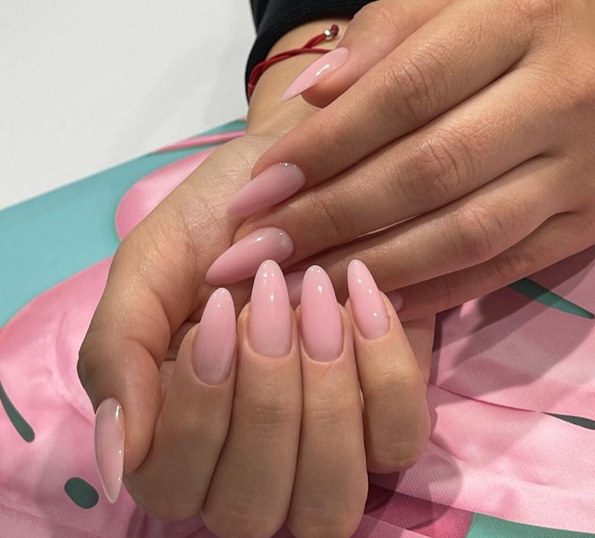 Eleonora, Nail Technician - Фото 2