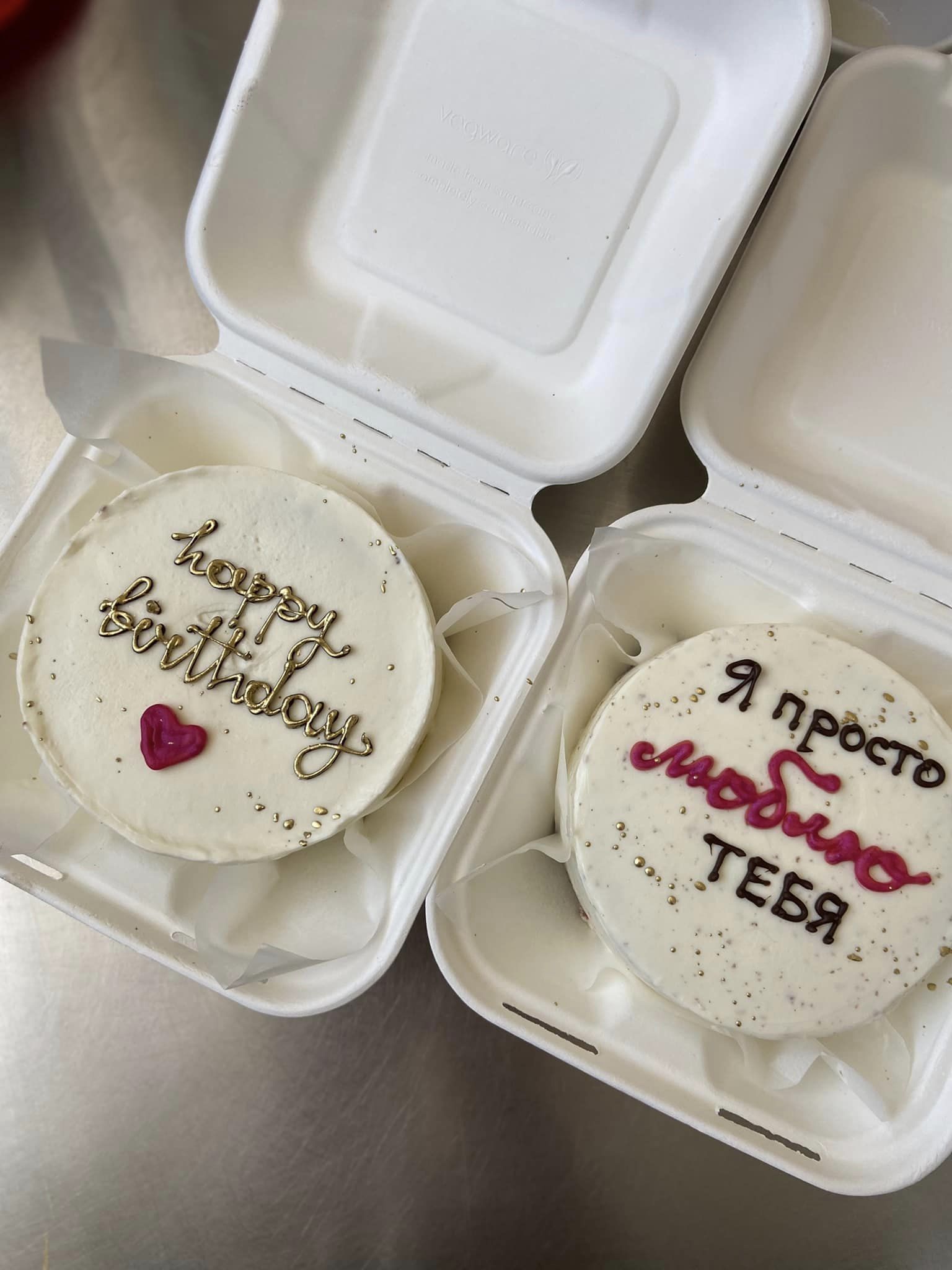 Custom cakes - Фото 6