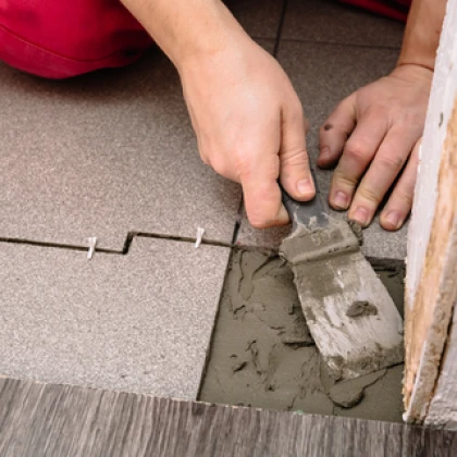 vktor-ukladannya-plitki-photo