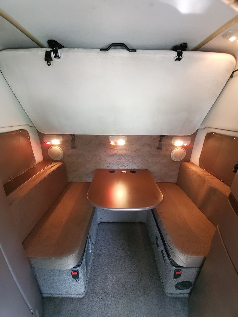 Продам вантажівку Volvo VNL 2014 в хорошому стані! $35 000! Торг можливий! - Фотографія 5