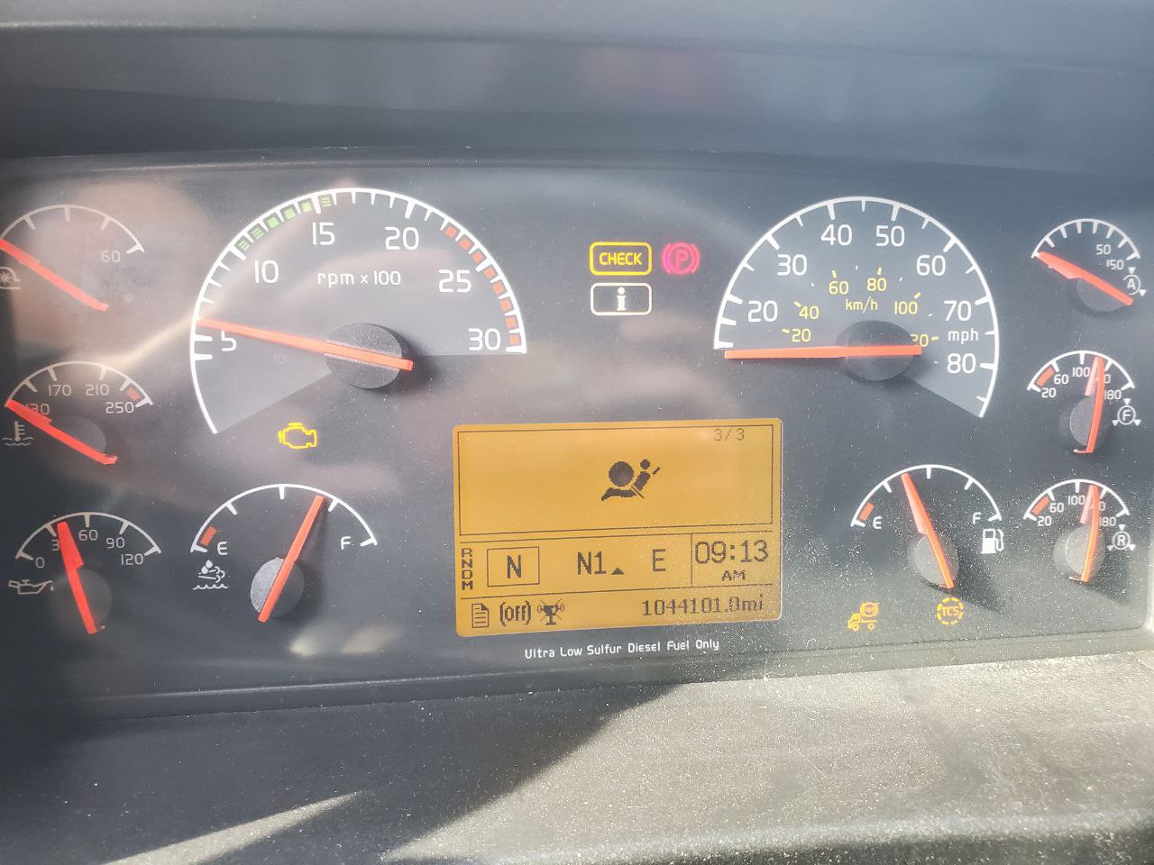 Продам вантажівку Volvo VNL 2014 в хорошому стані! $35 000! Торг можливий! - Фотографія 8