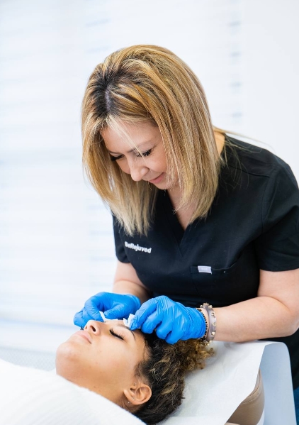 Yana, Professional Cosmetologist - Фото 2