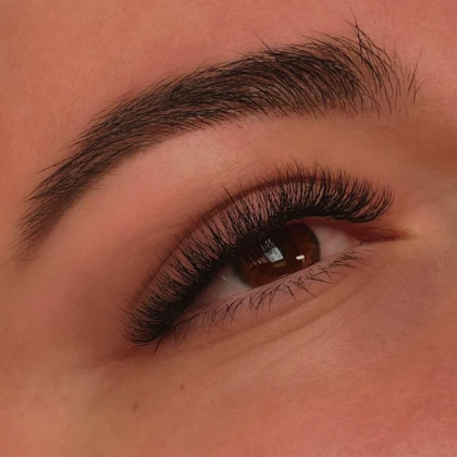 valeriya-kurs-po-narashtivaniyu-resnits-photo