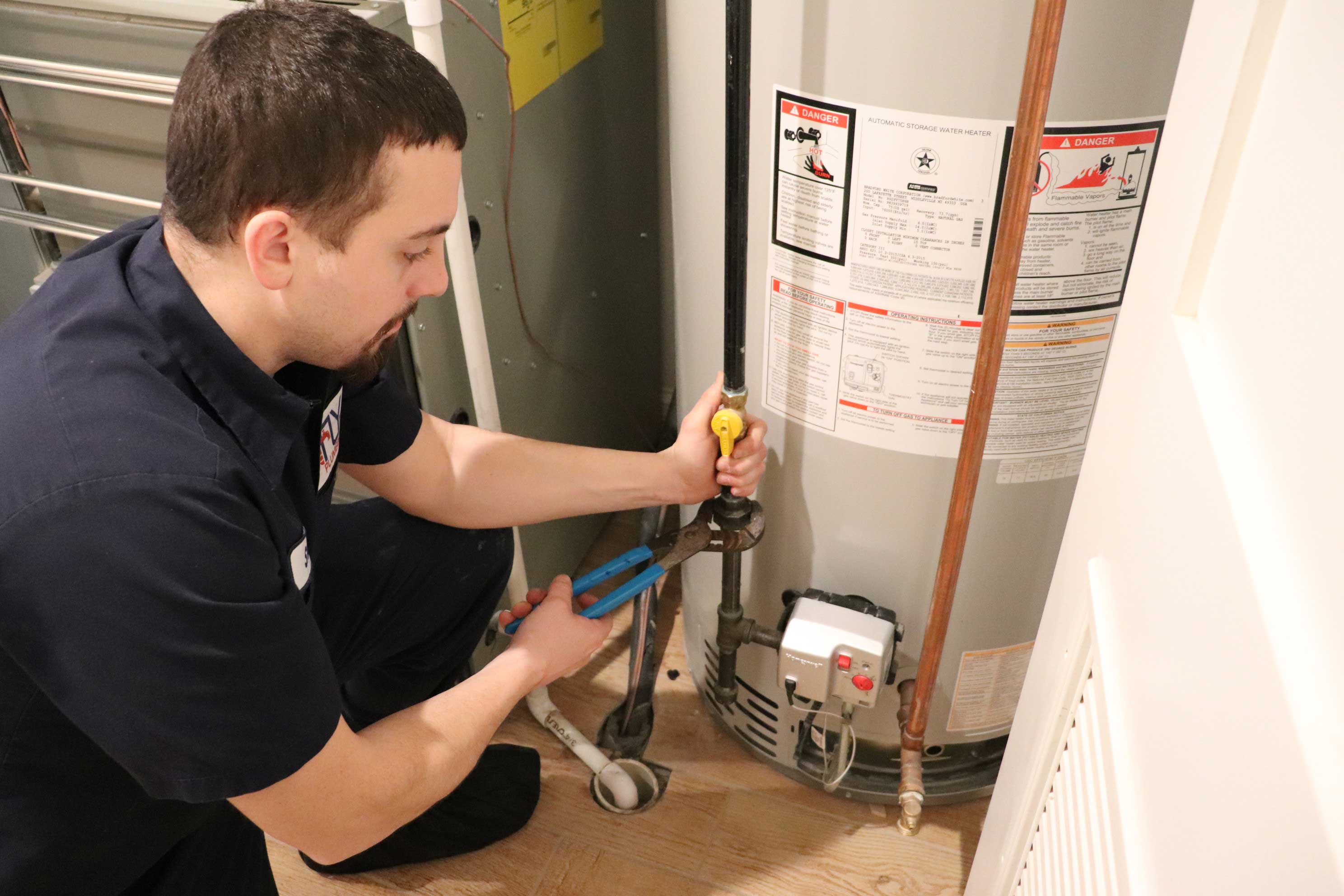 Fly Plumbing - Plumbing & HVAC Services - Фото 3