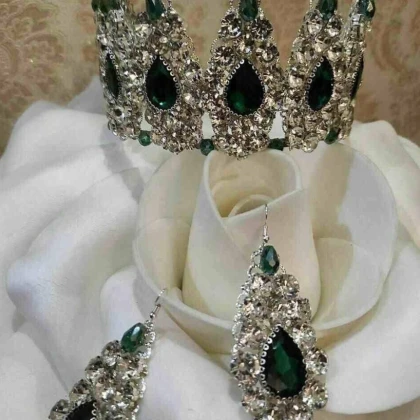 gulandon-sharipova-accessories-photo