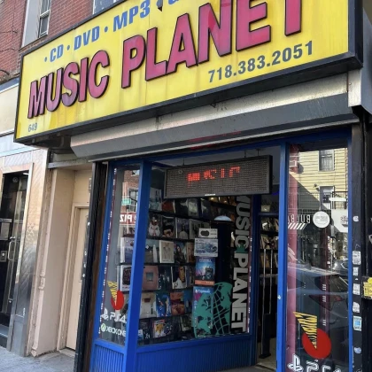 a-music-planet-photo