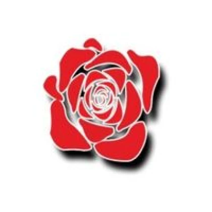 7-red-roses-floral-design-studio-photo