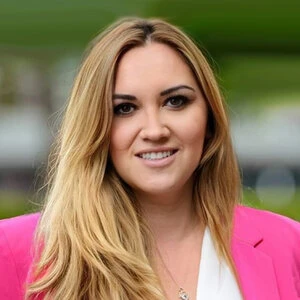 Aggie Hulak - Real Estate Agent at Dean Clark Group