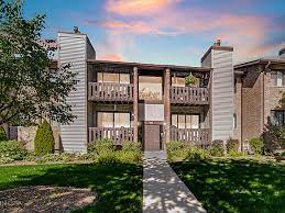 Alexandra Gromek: RE/MAX Northern Illinois - Zdjęcie 3