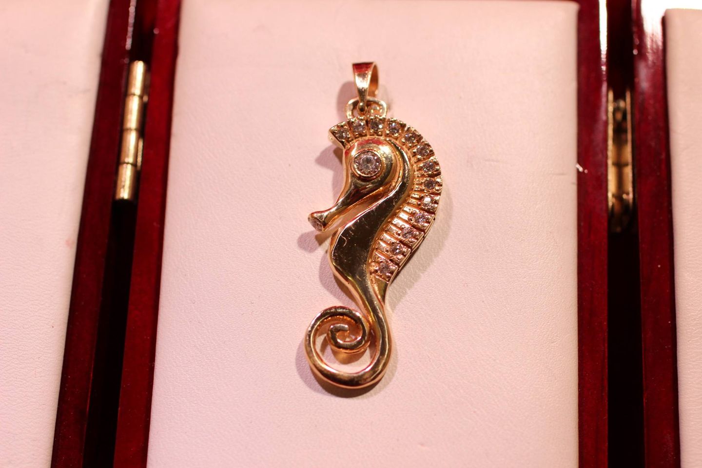 Atlantis Jewelry Inc - Zdjęcie 4