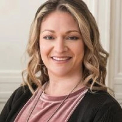 beata-gadomski-ct-realtor-photo