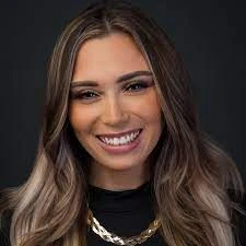 Claudia Cerazy, Oak Lawn, IL Real Estate Associate - RE/MAX