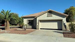 Donna Laguna - GOODYEAR, AZ Real Estate Agent - Zdjęcie 2