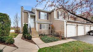 Elizabeth Czech - Real Estate Agent in Schaumburg, IL - Zdjęcie 3