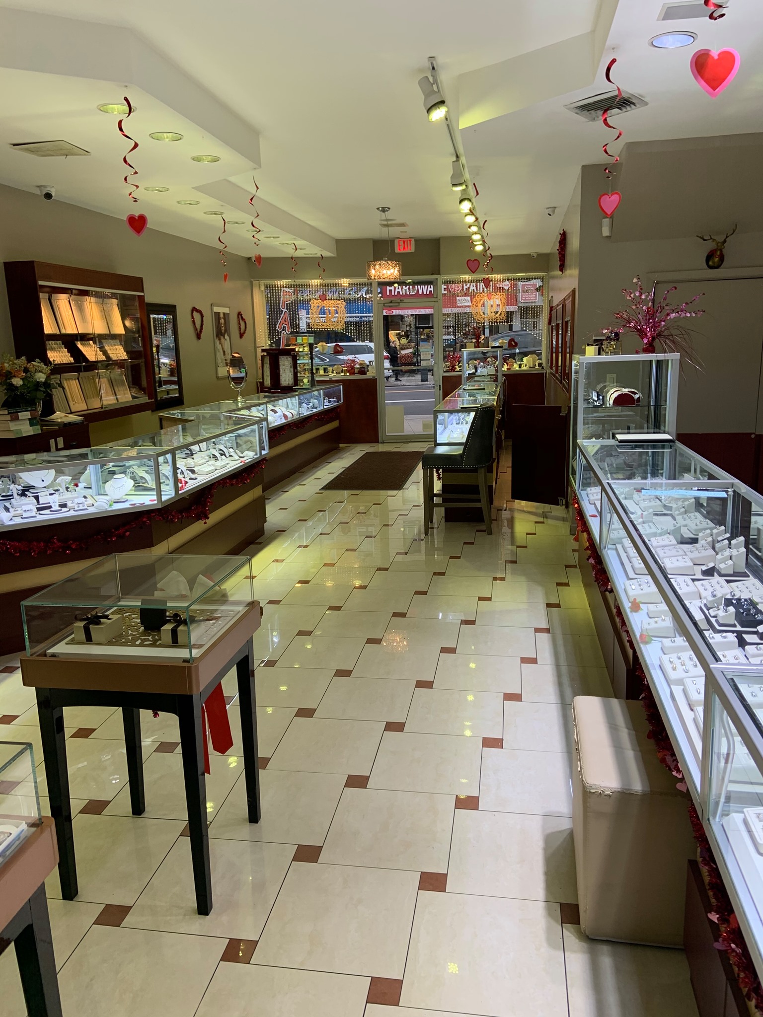 'Gemelli Jewelers', Jewelry & Watch Store - Фото 6