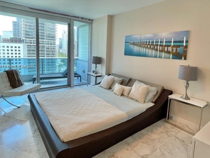 Konrad Karol Miami Real Estate Agent - Zdjęcie 5