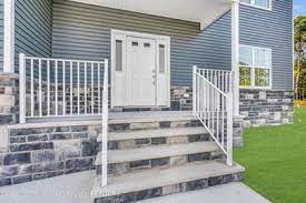 Magdalena Skora, Wall, NJ Real Estate Associate - RE/MAX - Zdjęcie 5