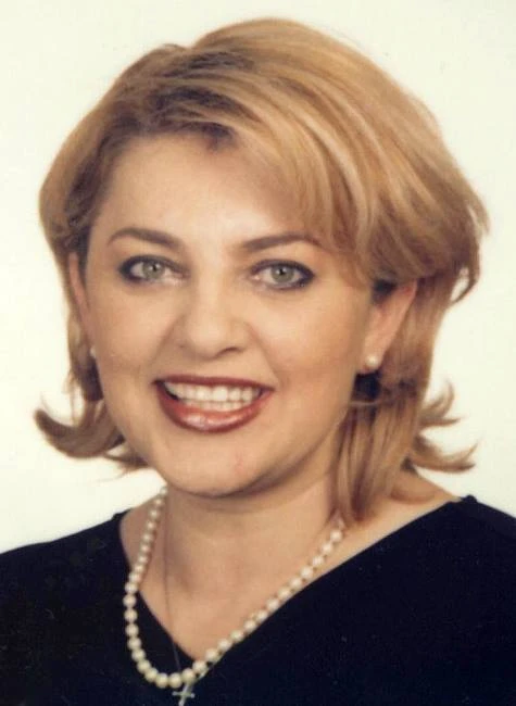 Maria Homenda of Re/Max "10"