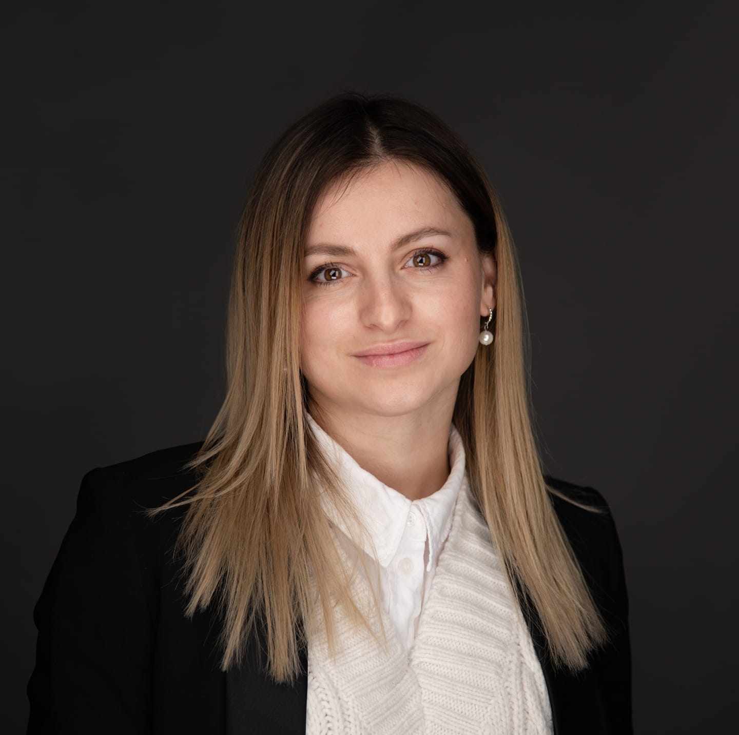 Maria Profire, Realtor - Zdjęcie 2