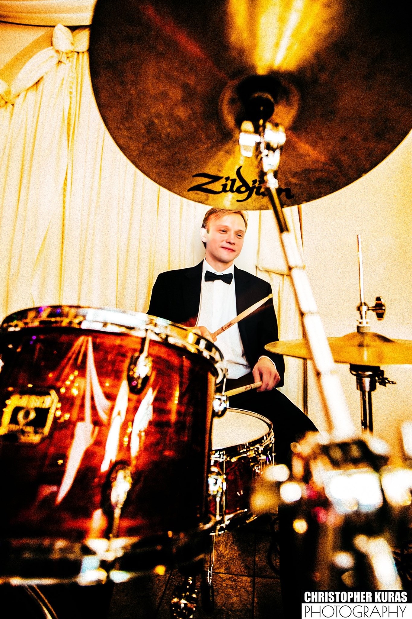 MEGA DANCE BAND - Profesjonalny zespół muzyczny na wszelkie UROCZYSTOŚCI - Zdjęcie 3