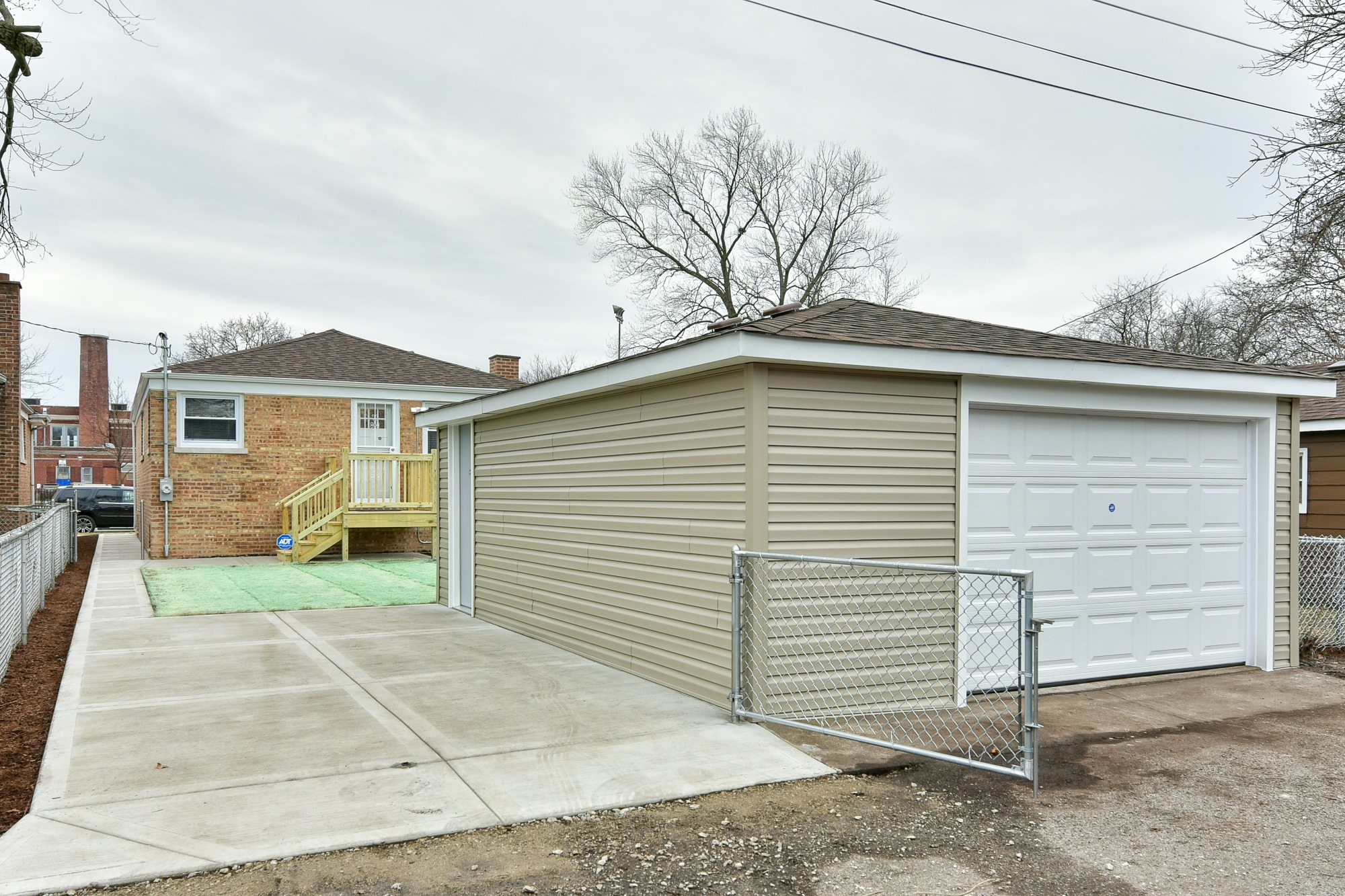 Peter Warzecha - Real Estate Broker in Chicago - Zdjęcie 3
