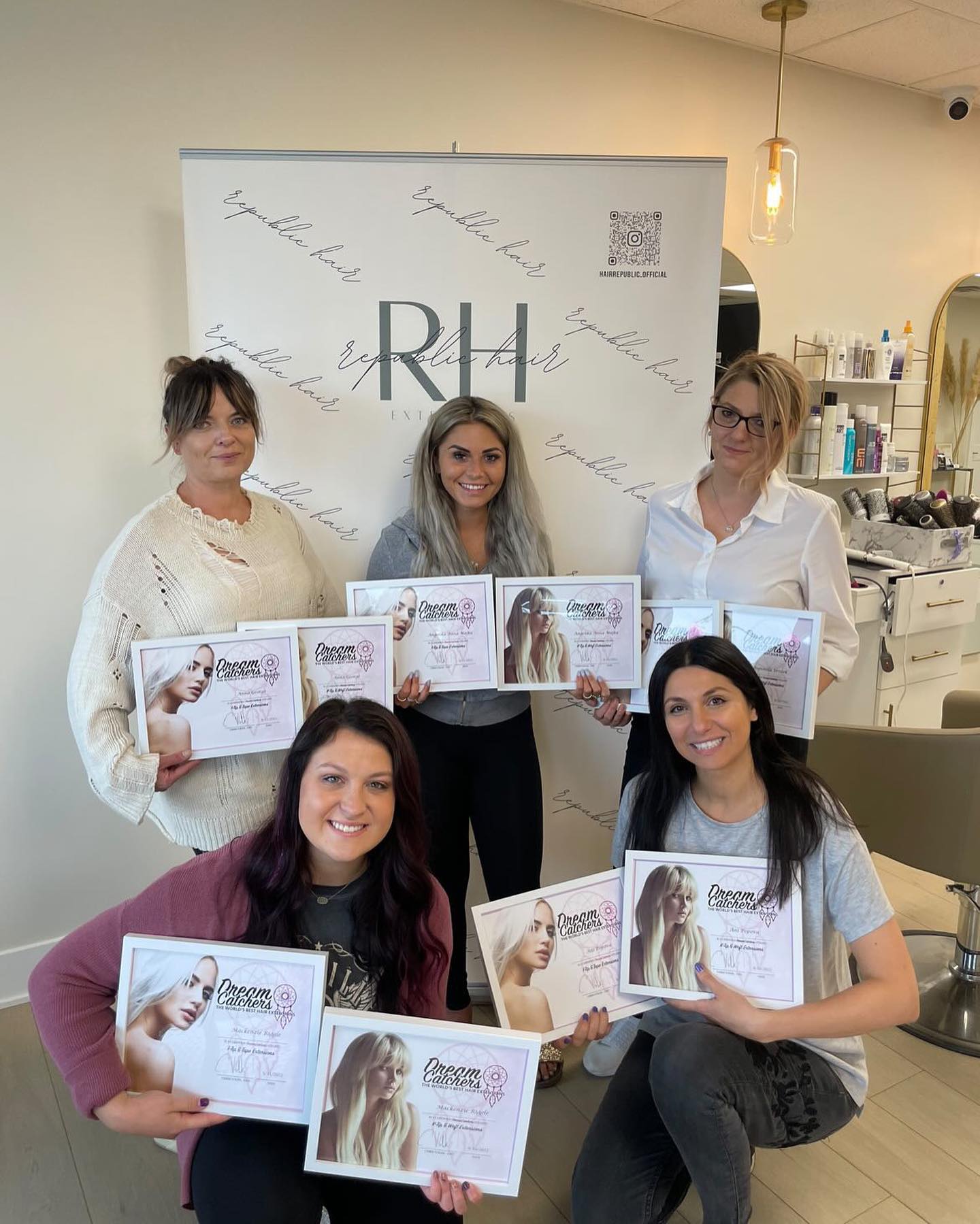 Republic Hair Official - Zdjęcie 3