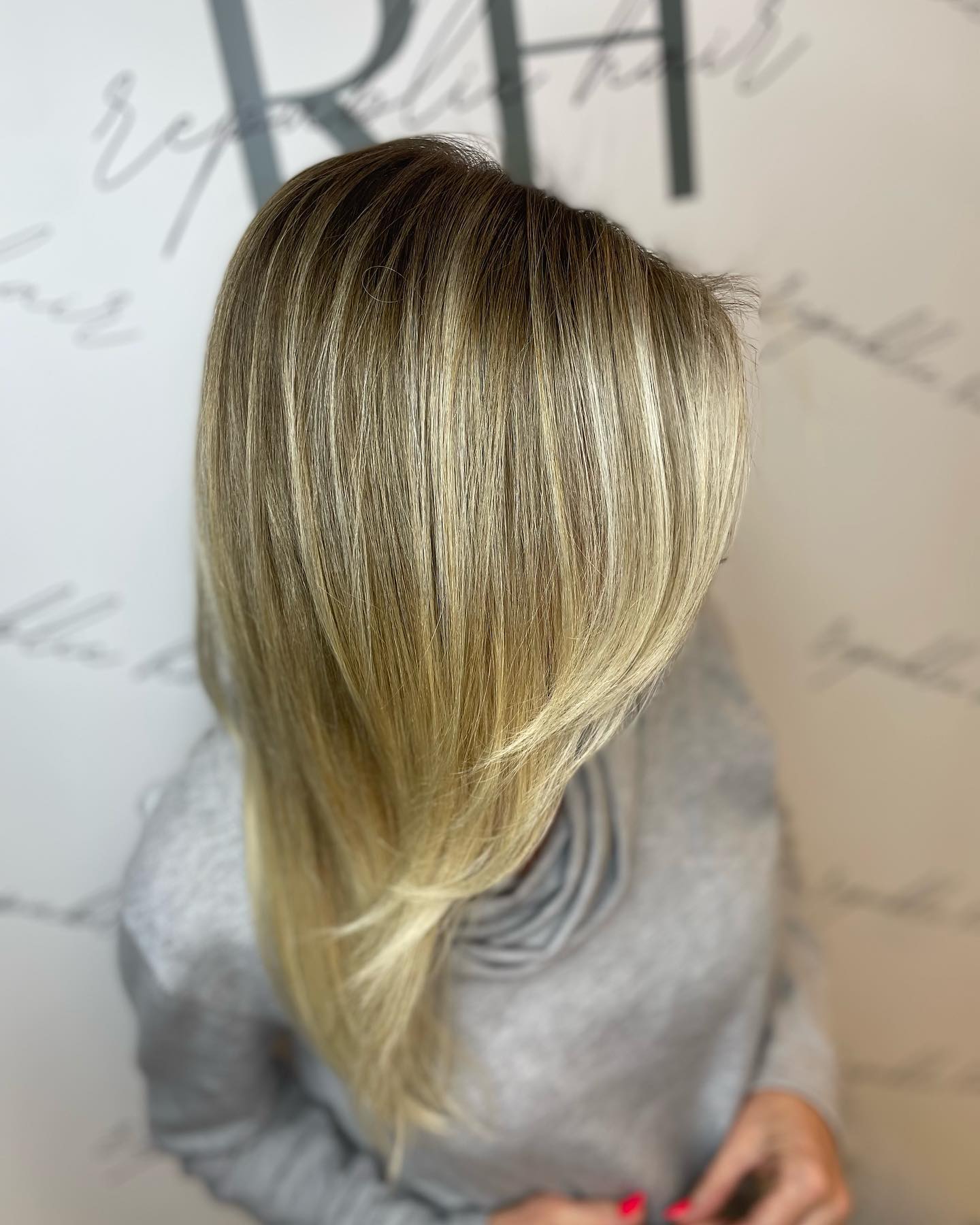 Republic Hair Official - Zdjęcie 10