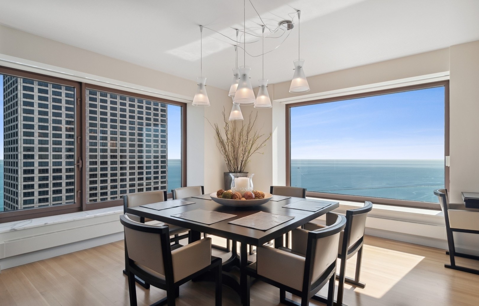 Sojda Ted – Real Estate Agent in Chicago - Zdjęcie 4