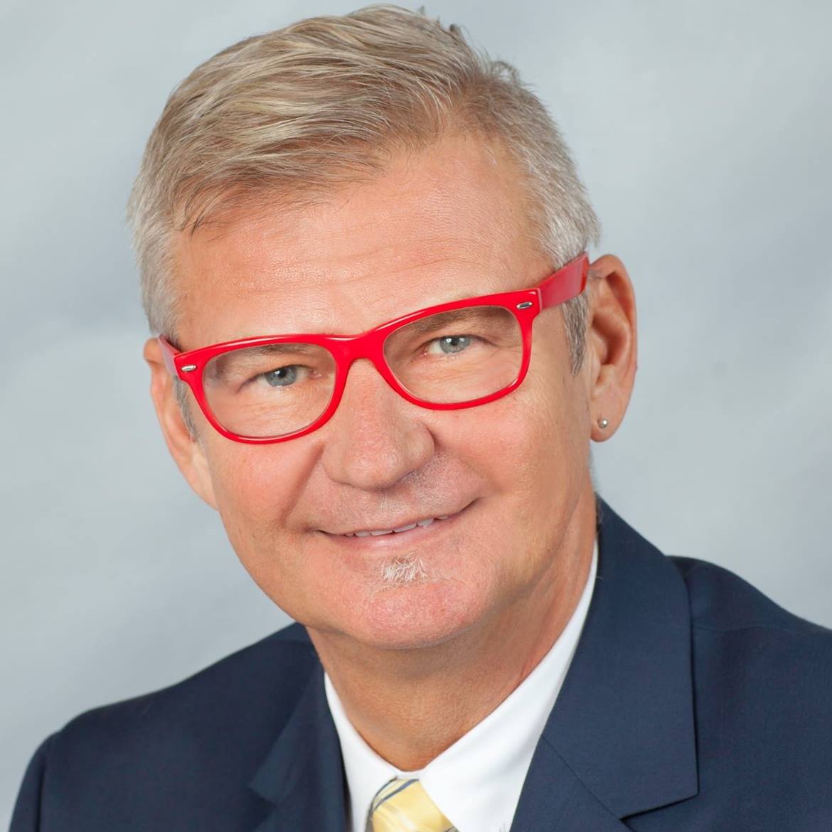 Tom Pilewski - Real Estate Agent - Zdjęcie 2