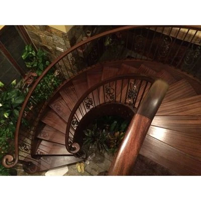 'Traditional Stairs Corp', Montaż i Naprawa Schodów