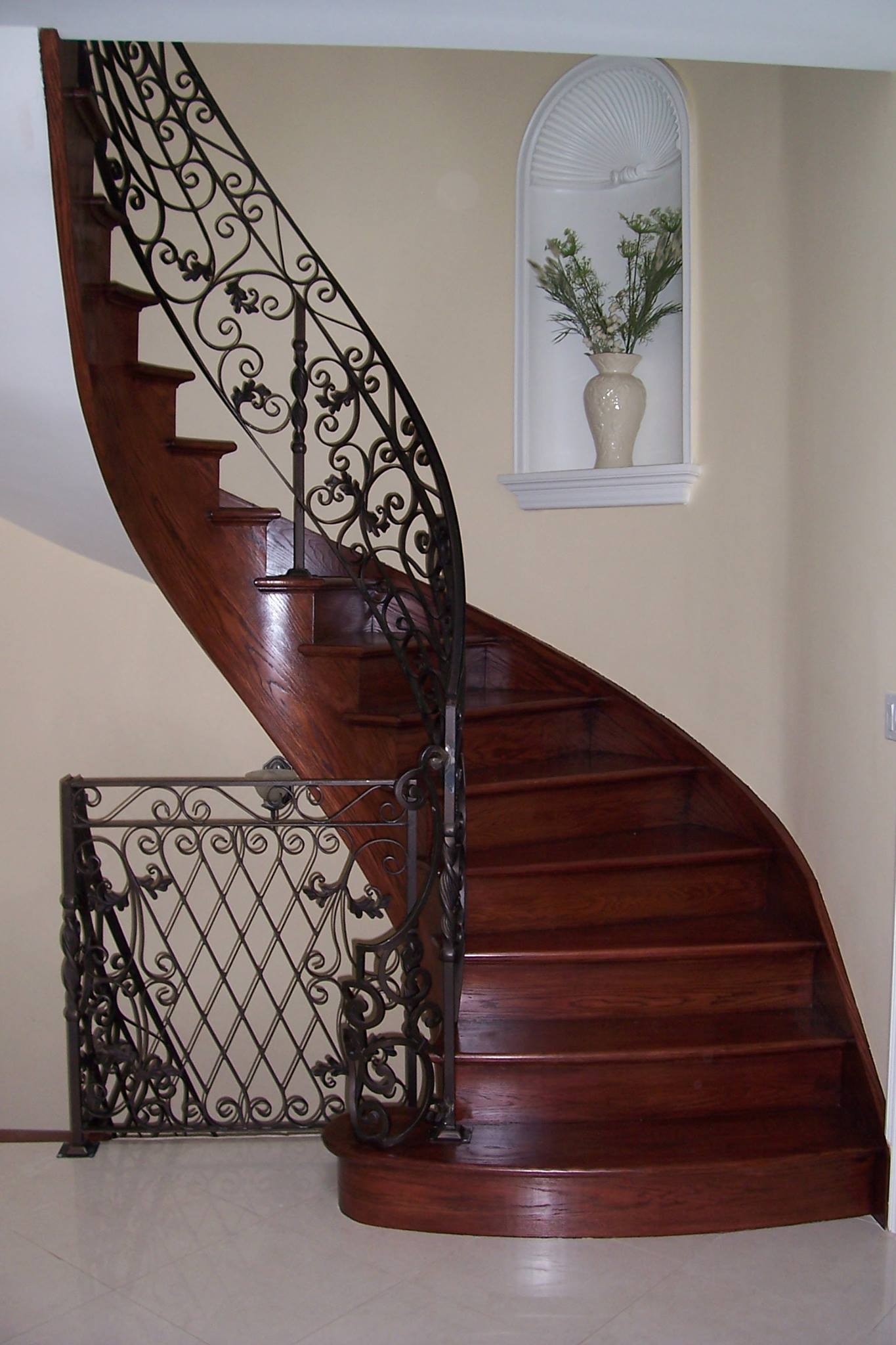 'Traditional Stairs Corp', Montaż i Naprawa Schodów - Zdjęcie 4