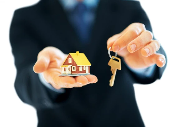 Violet Jaworska – Dream Town Realty